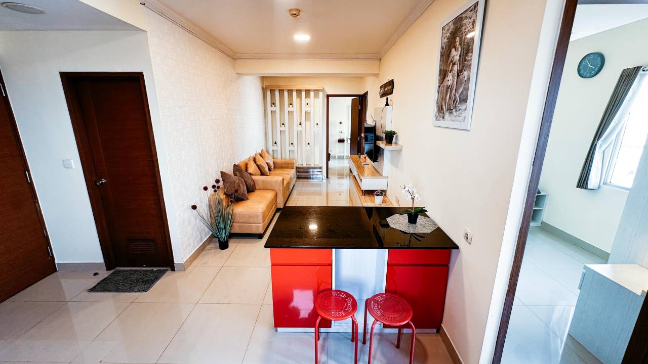 Foto kedua interior unit Lantai 19 Sudirman Suites